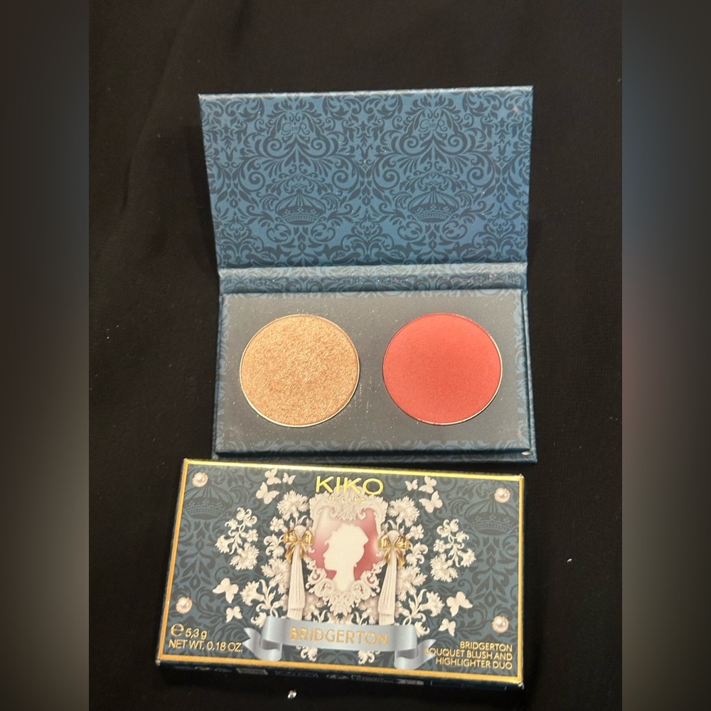 KIKO Milano Bridgerton blush and highlighter Palette